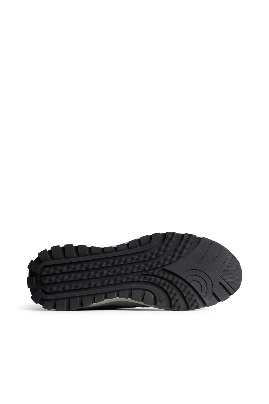 baskets ares sport