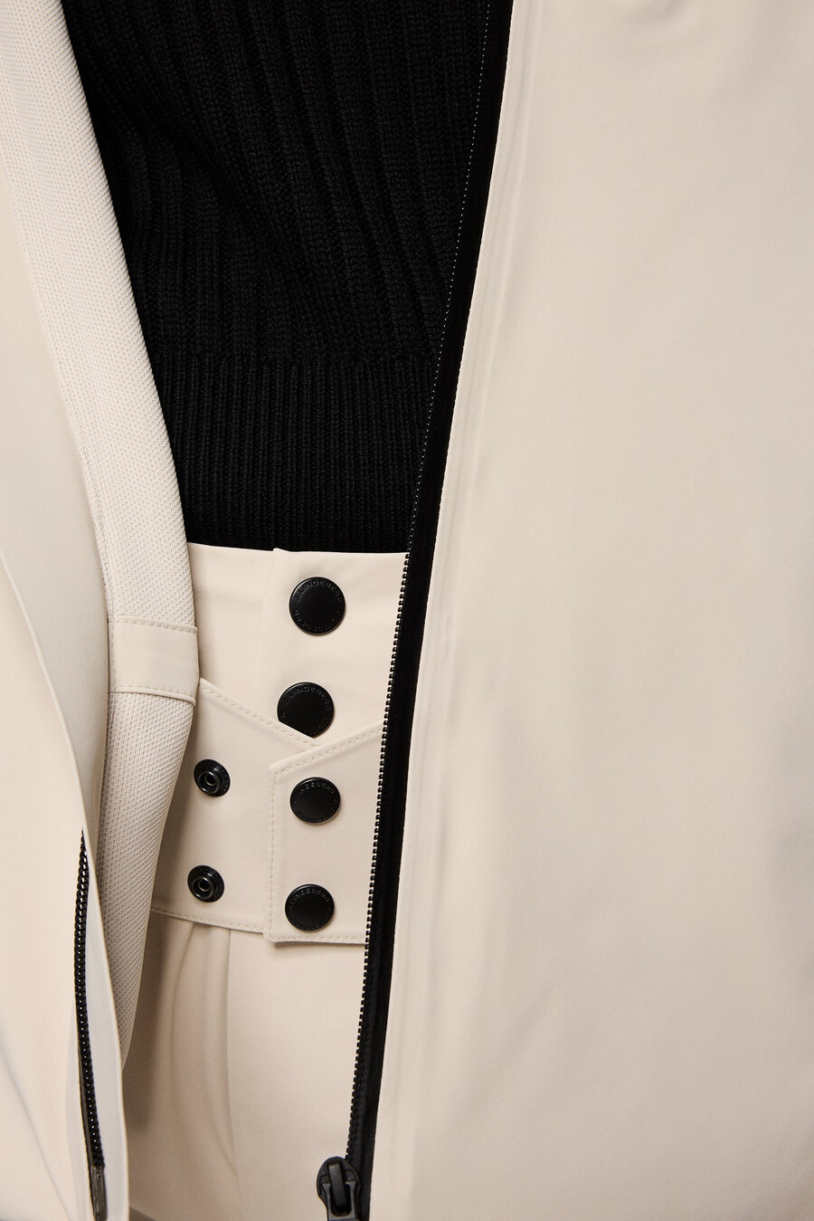 veste solarcore shell