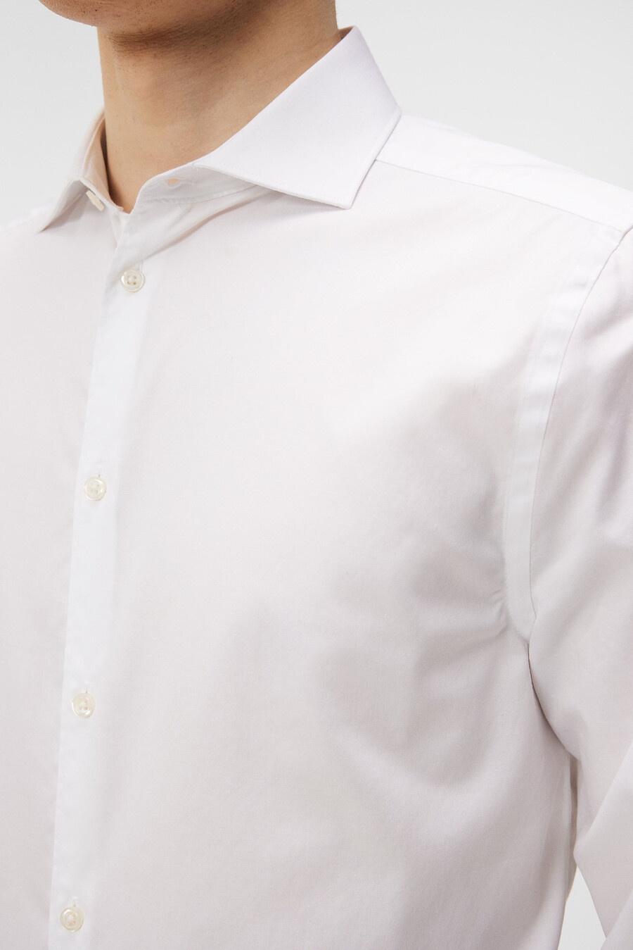 chemise super slim en sergé infroissable