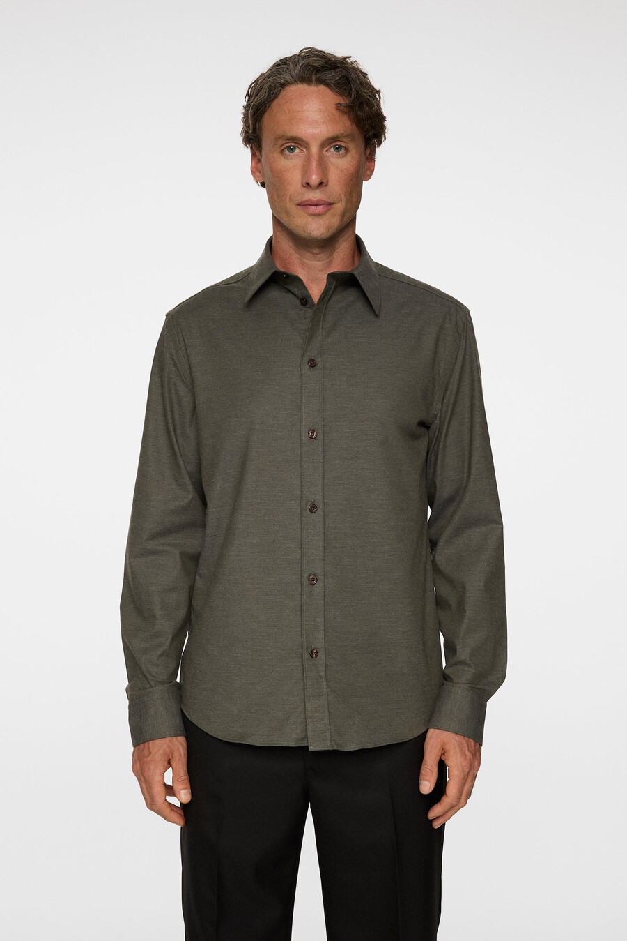 chemise en flanelle légère et ajustée