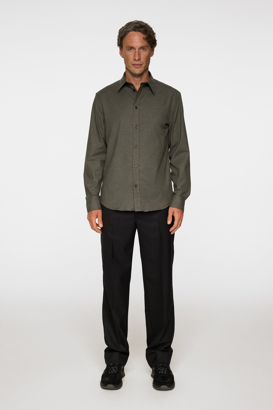 chemise en flanelle légère et ajustée