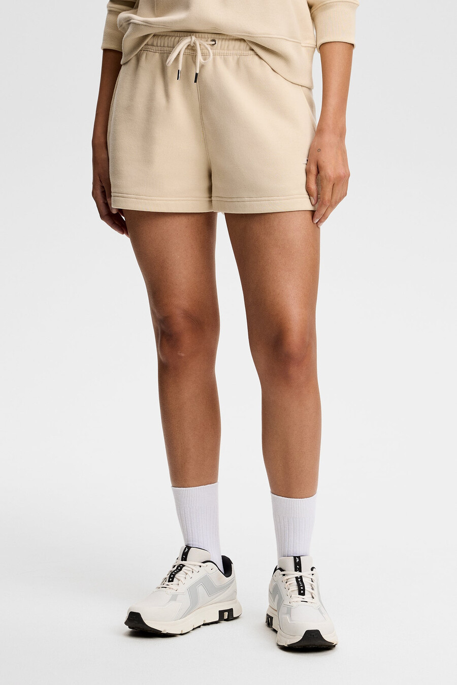 shorts nova