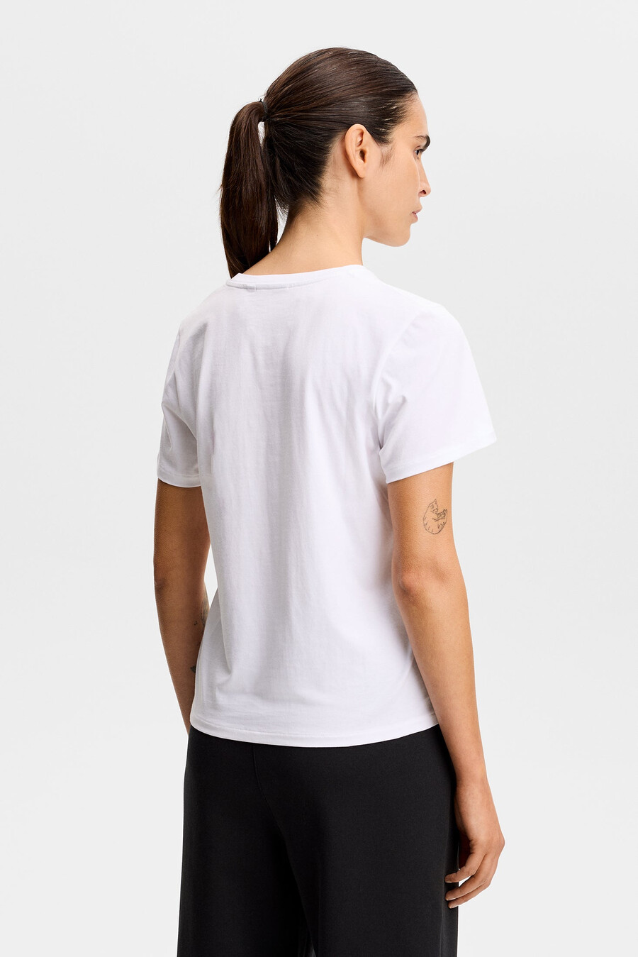 t-shirt nova